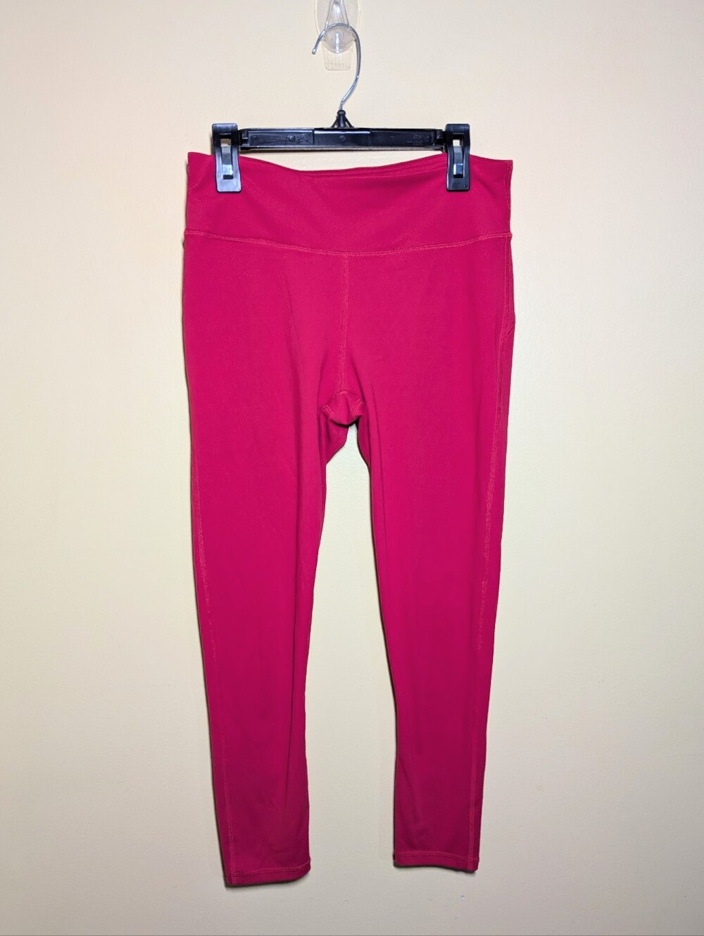 Fabletics Watermelon Red Leggings Small